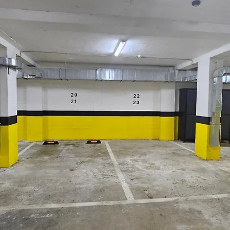 Kraljevacki Lux Parking Garaza * Kraljevo