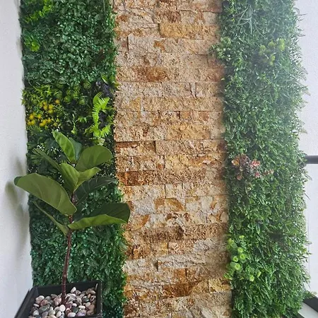 Kraljevacki Lux Parking Garaza Lejlighed