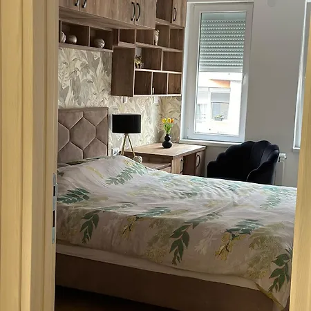 Kraljevacki Lux Parking Garaza Appartement Kraljevo