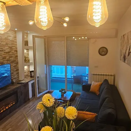 Appartement Kraljevacki Lux Parking Garaza Kraljevo