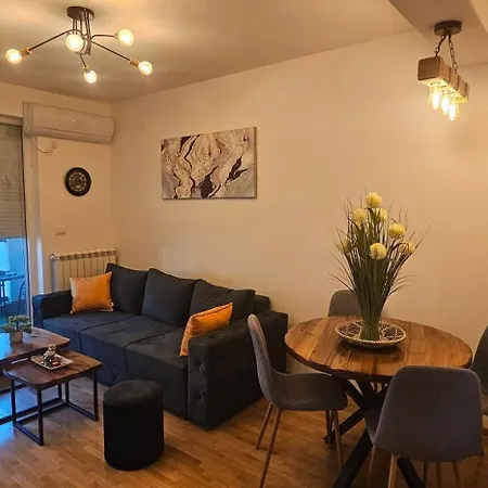 Kraljevacki Lux Parking Garaza Kraljevo